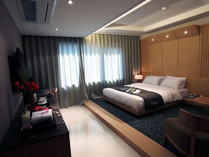 Incheon Wolmido Dubai Tourist Hotel